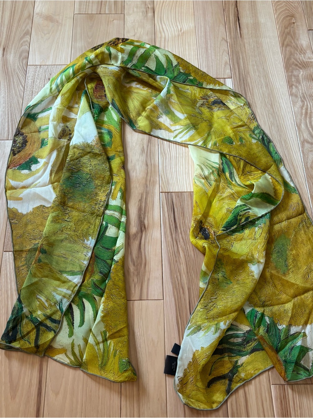 Fox & Chave National Gallery Silk Van Gogh Sunflowers Scarf View 6